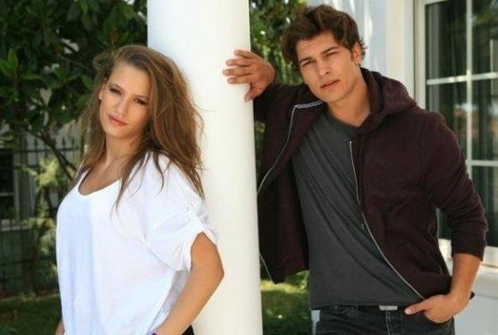  Yapımcı Kerem Çatay başrol oyuncularını uyardı