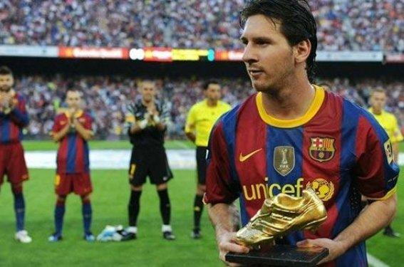 Messi 'Altın Ayakkabı' ödülünü 3.kez kazandı