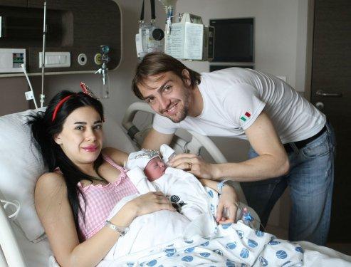 Asena Erkin Caner Erkin'i aldattı iddiası