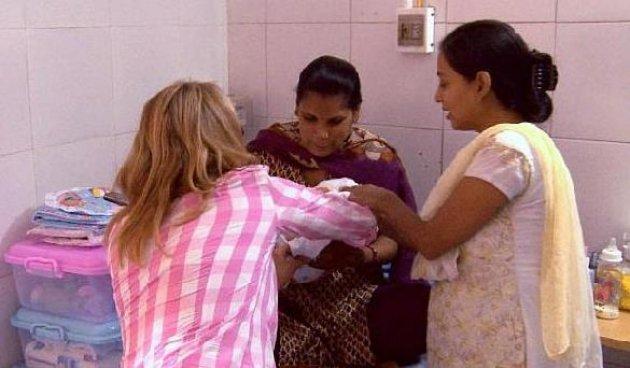 Hindistan'ın taşıyıcı annelerinin  ilginç yaşamı