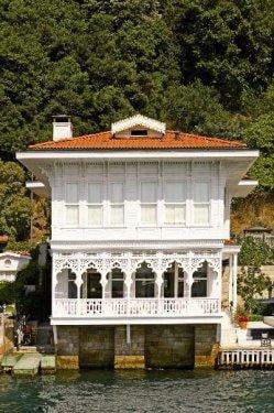 Boğazın sırlarını onlar saklıyor