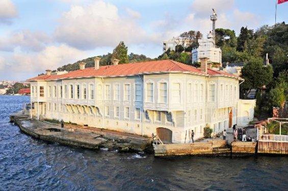 Boğazın sırlarını onlar saklıyor