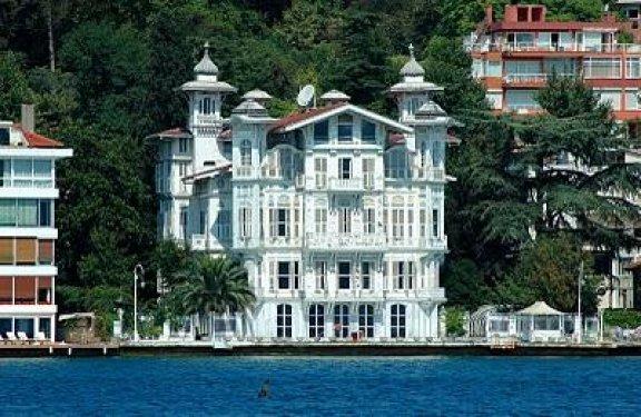 Boğazın sırlarını onlar saklıyor