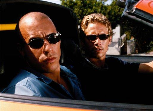 Hızlı ve Öfkeli'nin yıldızı Paul Walker hayatını kaybetti