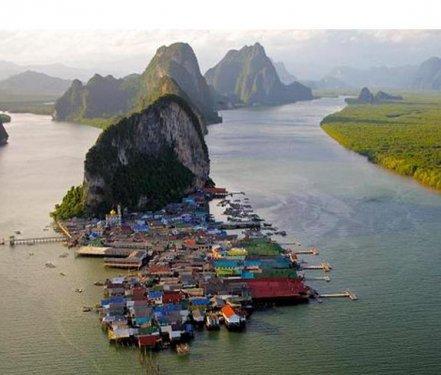 Su üzerinde yüzen inanılmaz yerleşim merkezleri