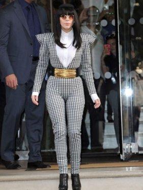 Kilo vererek değişen ünlüler