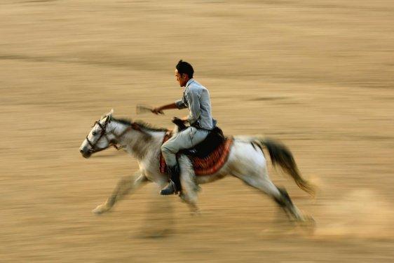 Kırgız Türkleri geleneklerini Türkiye'de de sürdürüyor
