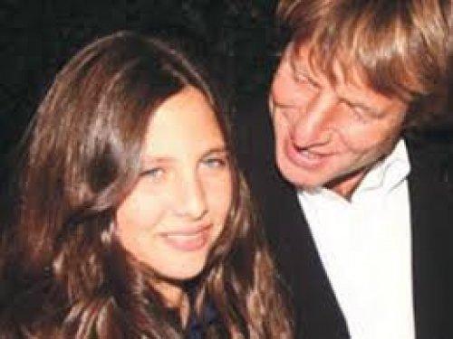 Zehra Çilingiroğlu