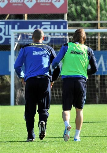 Takım arkadaşıyla kavga eden futbolcular