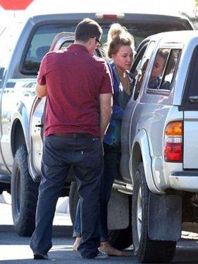 Paul Walker’ın sevgilisi yalın ayak görüntülendi