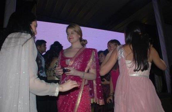 İspanya'da 60 milyon euroluk hint düğünü 