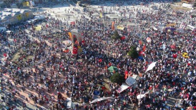 Taksim Gezi Parkı'ndan kareler - Resim 22