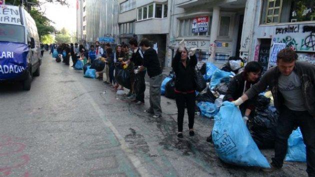 Taksim Gezi Parkı'ndan kareler - Resim 41
