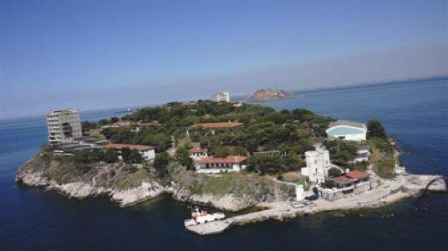 İşte Demokrasi ve Özgürlükler Adası