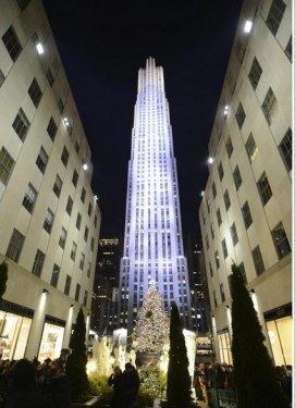 Yılbaşını sokaklarda ki ışıklar karşılayacak