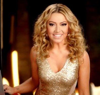 Hangi ünlü hangi yabancı dili biliyor