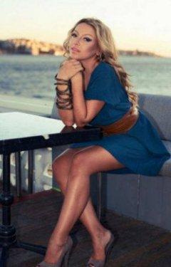 Hangi ünlü hangi yabancı dili biliyor