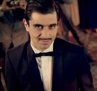 Hangi ünlü hangi yabancı dili biliyor