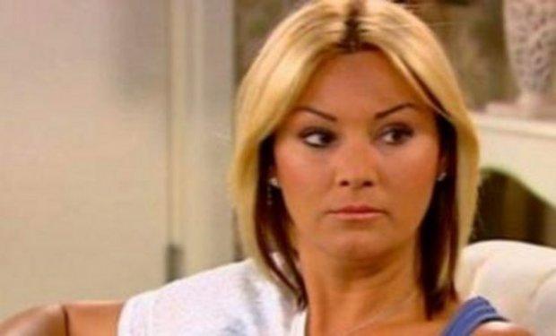 Hangi ünlü hangi yabancı dili biliyor