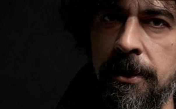 Hangi ünlü hangi yabancı dili biliyor