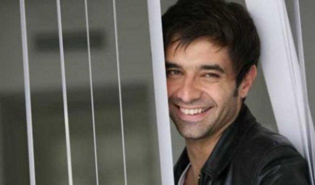 Hangi ünlü hangi yabancı dili biliyor