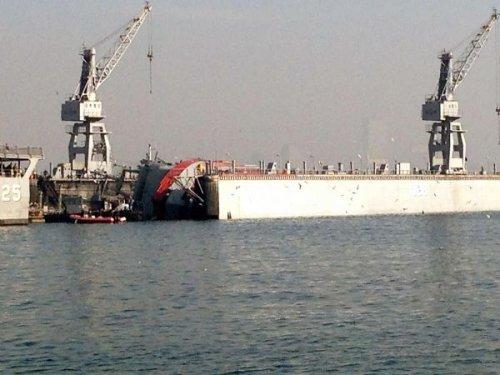 İzmir Alaybey Askeri Tersanesi'nde korkutan kaza