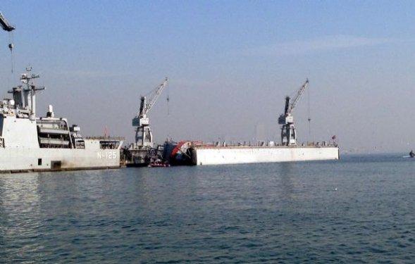 İzmir Alaybey Askeri Tersanesi'nde korkutan kaza