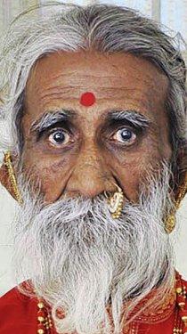 73 Yıldır hiçbir şey yemeden dimdik ayakta  