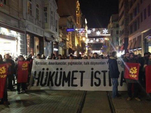 Geziciler Taksim'de toplandı - Resim 1