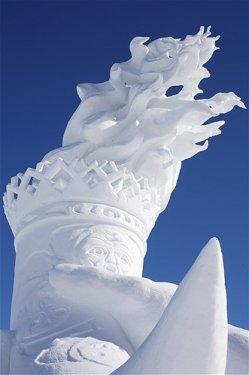 Göz alıcı kar heykeller 