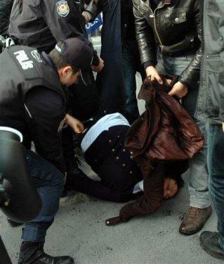 DHKP-C gözaltılarını protesto etmek isteyenlere müdahale