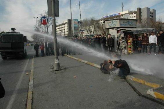 DHKP-C gözaltılarını protesto etmek isteyenlere müdahale