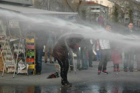 DHKP-C gözaltılarını protesto etmek isteyenlere müdahale