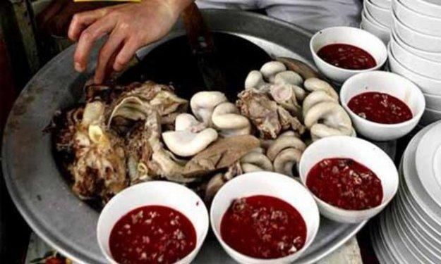 Aç kalmayı tercih edeceğiniz en iğrenç yemekler