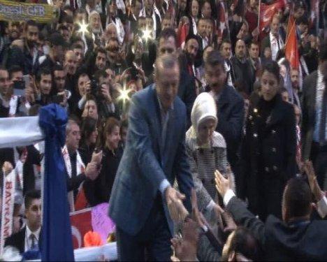 Erdoğan İstanbul ilçe adaylarını tanıttı