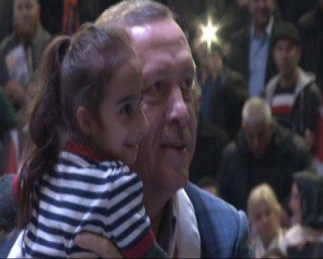 Erdoğan İstanbul ilçe adaylarını tanıttı