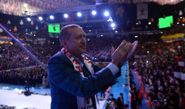 Erdoğan İstanbul ilçe adaylarını tanıttı