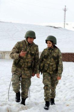 Doğu'da görev yapan kadın komutanlar