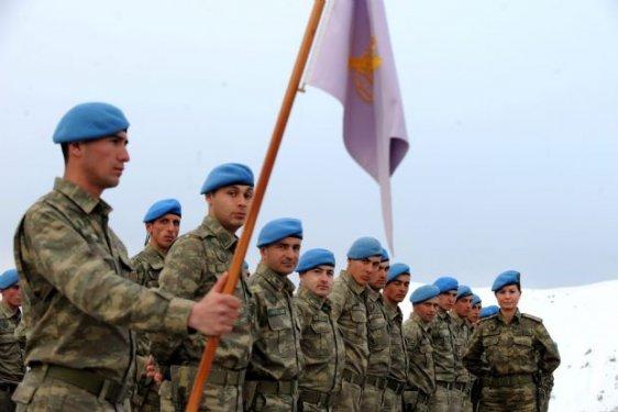 Doğu'da görev yapan kadın komutanlar