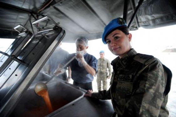 Doğu'da görev yapan kadın komutanlar