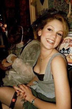Farah Zeynep Abdullah Facebook'ta keşfedilmiş - Resim 6