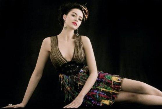 Fahriye Evcen'den samimi açıklamalar