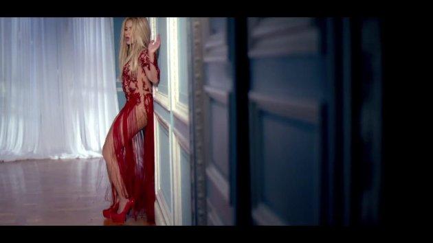 Shakira ve Rihanna'dan klip görüntüleri 