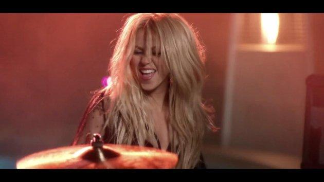 Shakira ve Rihanna'dan klip görüntüleri 