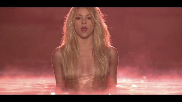 Shakira ve Rihanna'dan klip görüntüleri 