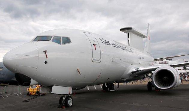 TSK'nın havadan ihbar ve kontrol uçağı Barış Kartalı