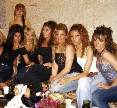 Bunlar da  İran'ın kedicikleri 