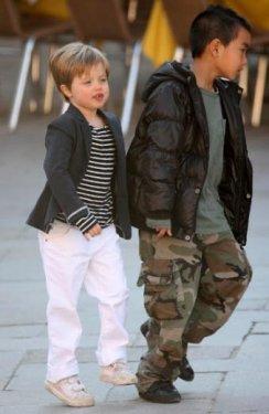 Angelina Jolie ve Brad Pitt çocuklarını nasıl büyüttü