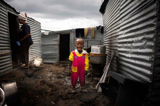 Afrika'da Victoria Gölü üzerinde bulunan Mgingo adası çok kalabalık