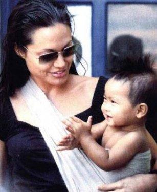 Angelina Jolie ve Brad Pitt çocuklarını nasıl büyüttü